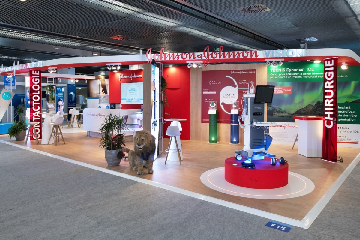 Stand Johnson & Johnson · SFO, signé The Good Experience