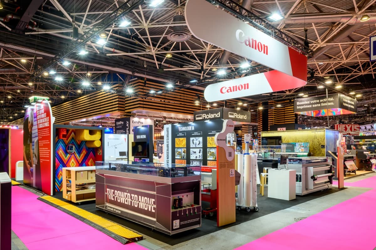 Stand Canon à C!Print Lyon, dispositif jet d'encre et grand format conçu et réalisé par The Good Experience