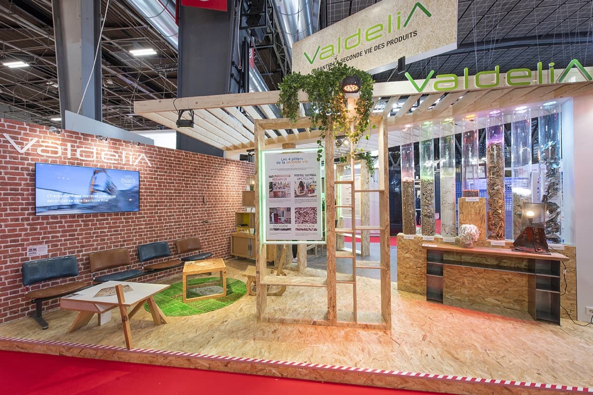 Stand Valdelia à Batimat, dispositif économie circulaire conçu et réalisé par The Good Experience