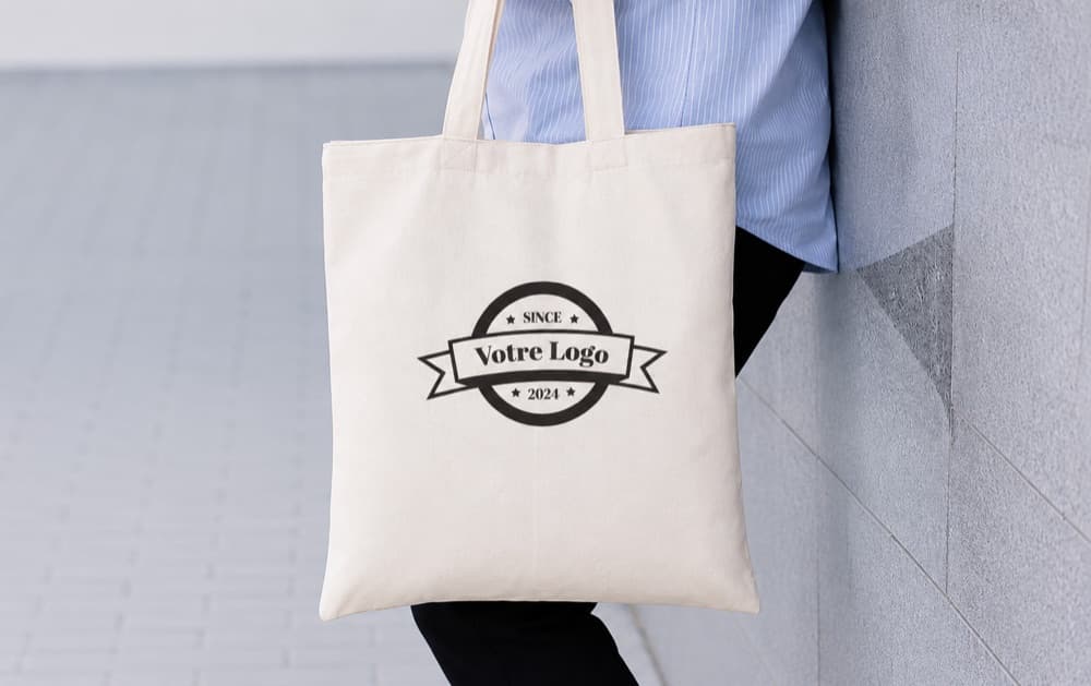 Tote bag personnalisé, goodies et documentation, The Good Experience